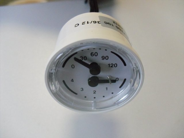 Манометр 0..4бар 0-120°C с капилляром 